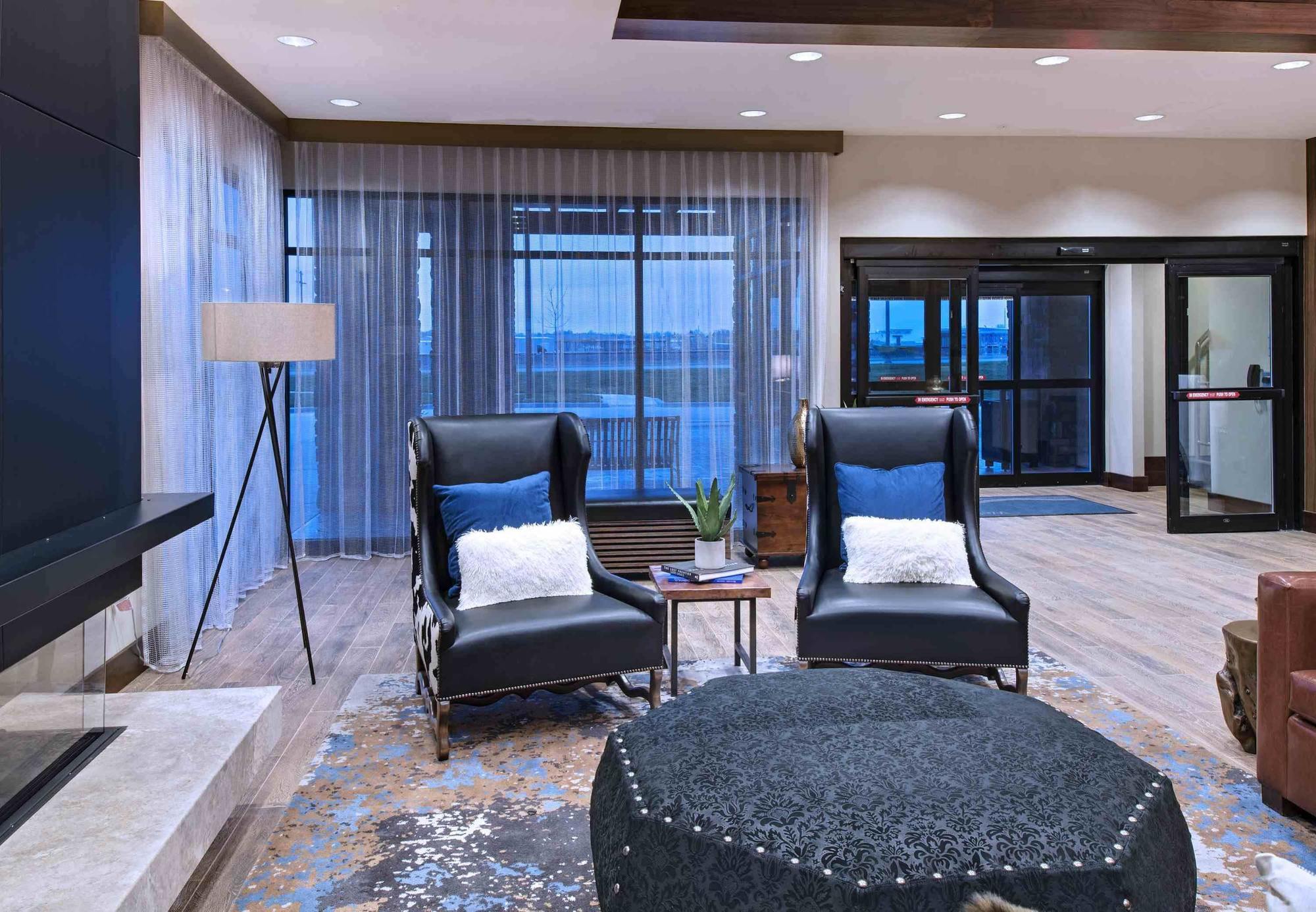 Fairfield Inn & Suites By Marriott Cheyenne Southwest/Downtown Area Екстериор снимка