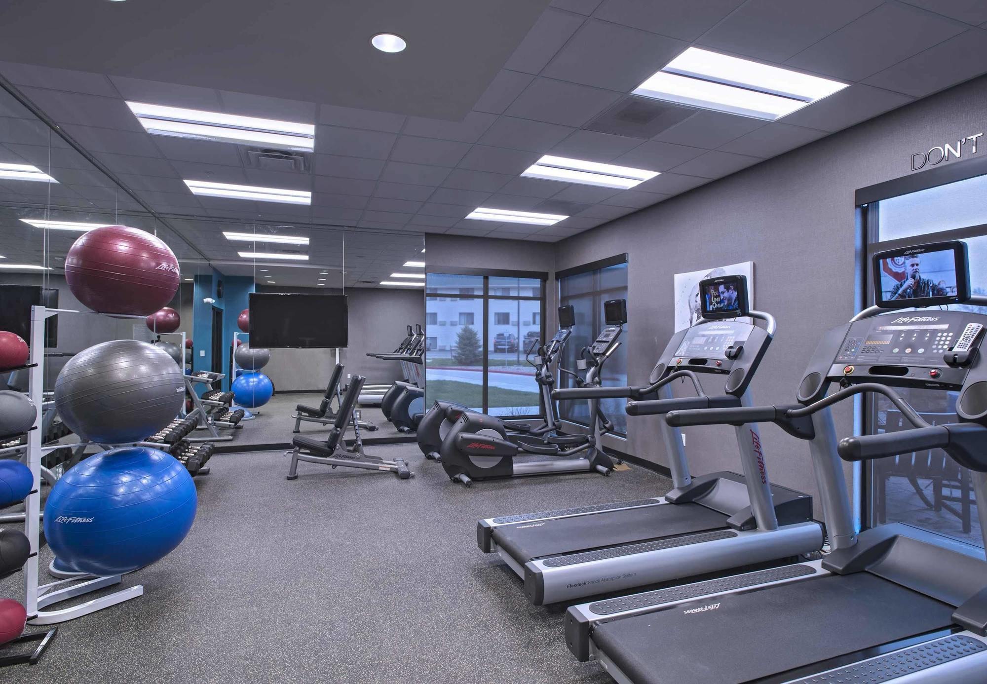 Fairfield Inn & Suites By Marriott Cheyenne Southwest/Downtown Area Екстериор снимка