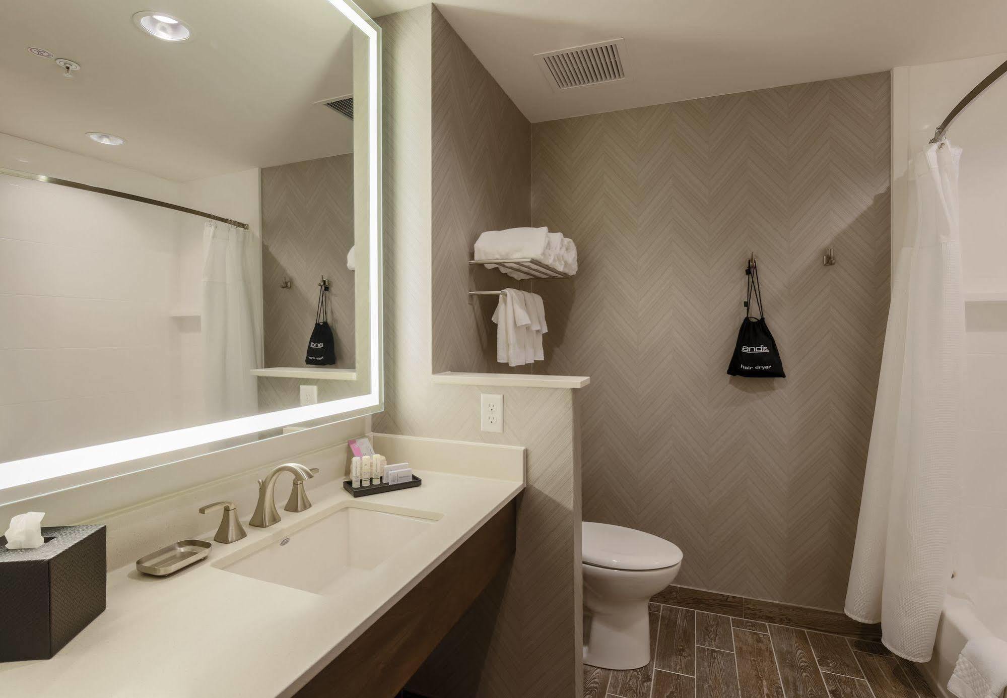 Fairfield Inn & Suites By Marriott Cheyenne Southwest/Downtown Area Екстериор снимка